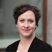 Porträt von Nadja Ruch, Vertreterin der Kraftwerke Oberhasli AG (KWO), beim Jubiläumsprojekt